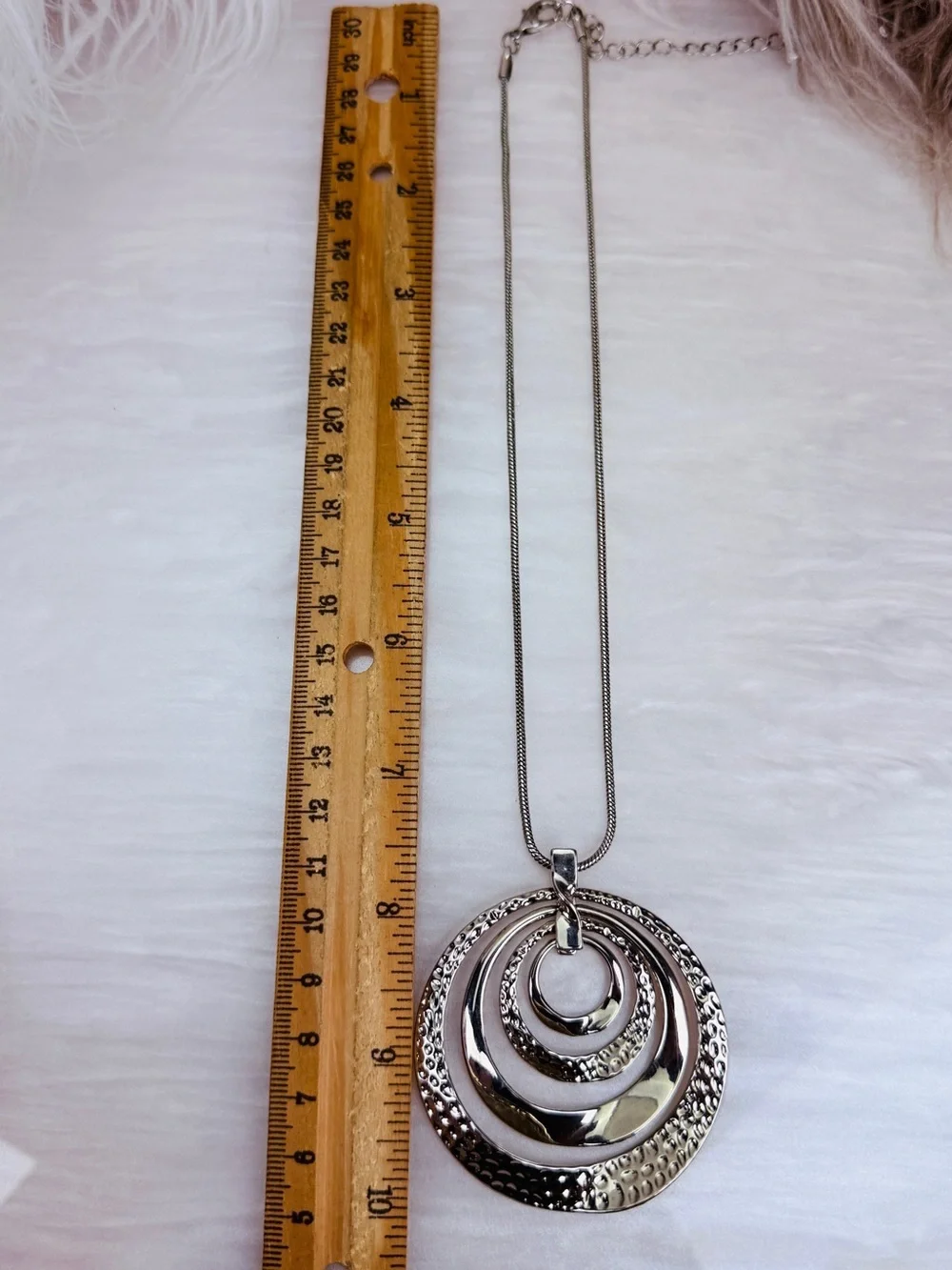 Silver Tone Concentric Circle Hammered Pendant Necklace Sculptural Statement